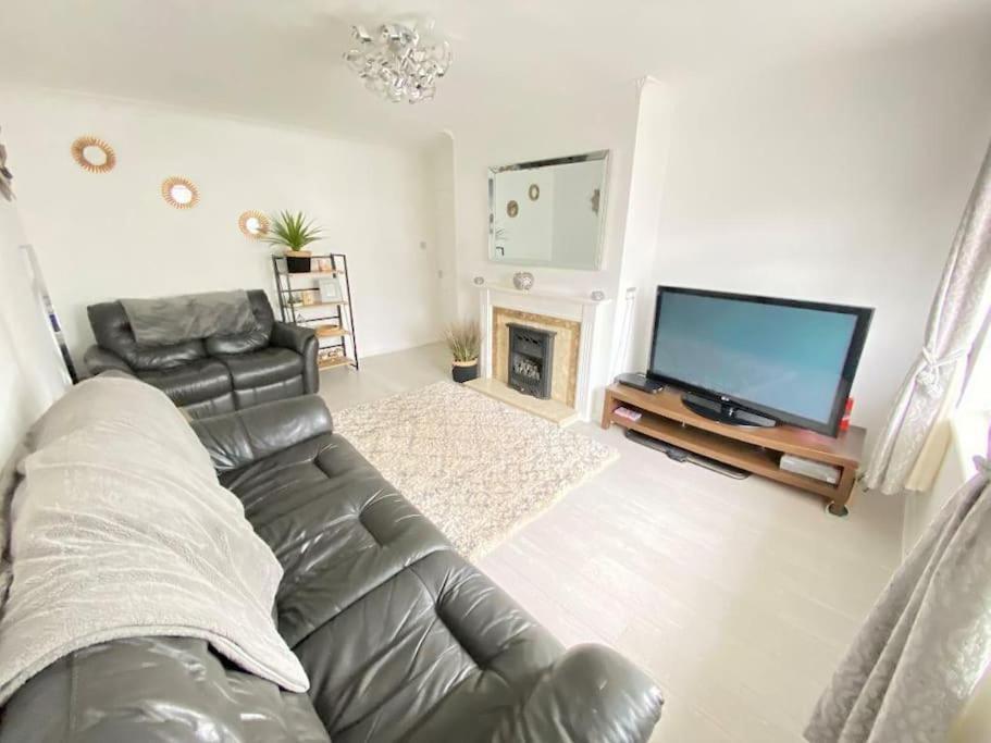 Vila Alton Towers & Foxtail Barns & Oak Barns & Peak District Wetleyrocks Exteriér fotografie