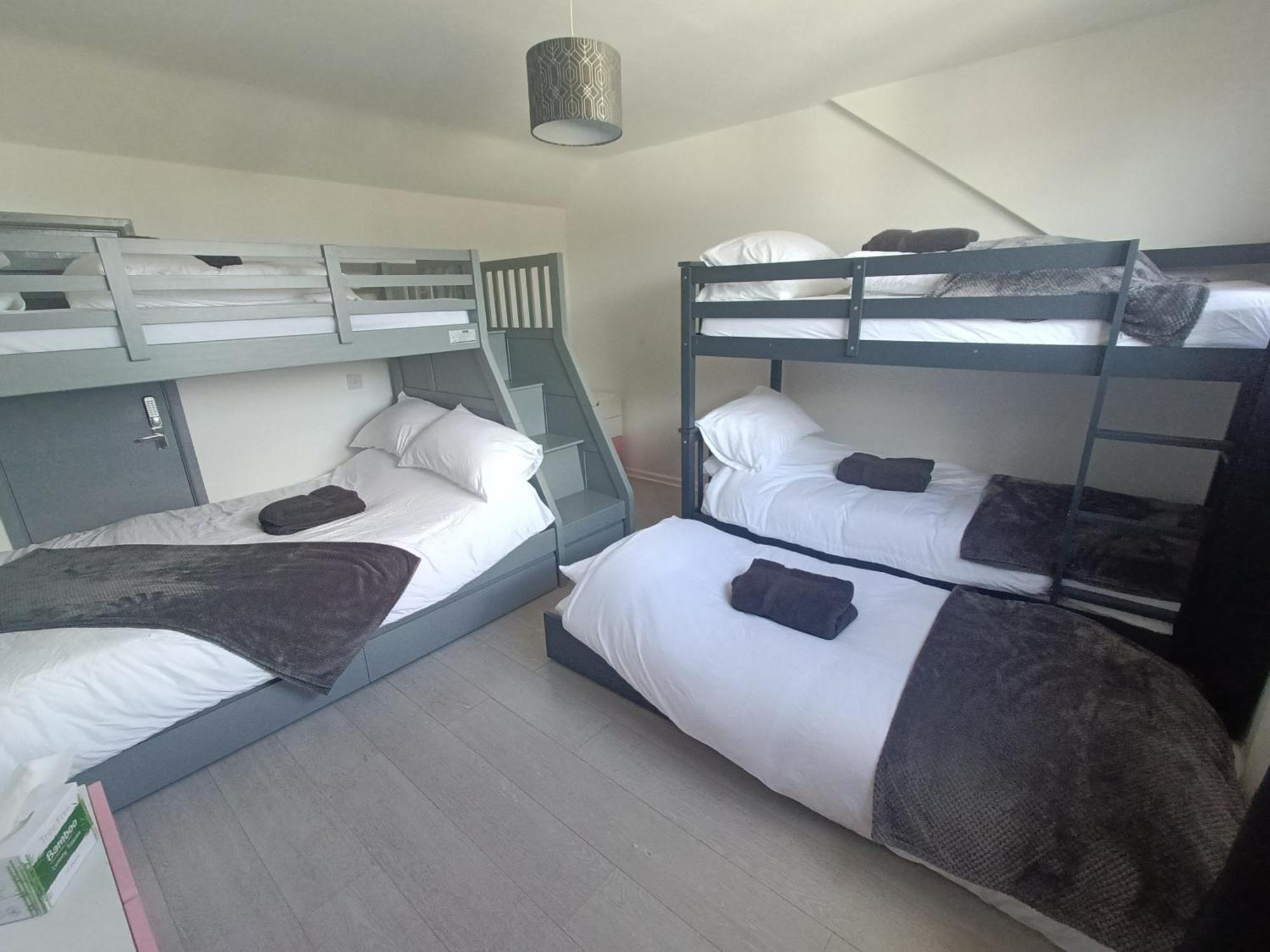 Vila Alton Towers & Foxtail Barns & Oak Barns & Peak District Wetleyrocks Exteriér fotografie